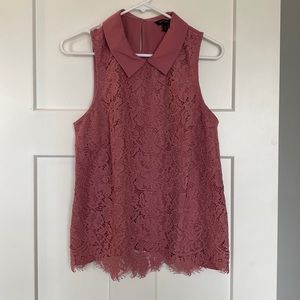 Banana Republic Mauve lace collared blouse- like new!